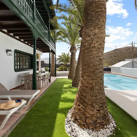 Villa Santa Rosa Tinajo By Escape La Vegueta